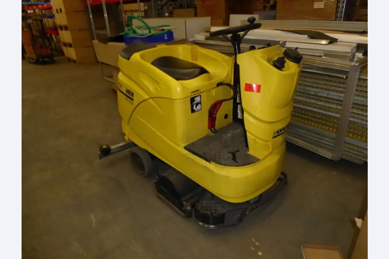 Liquidación de almacén de una empresa de servicios, vehículos, equipos de almacén-1