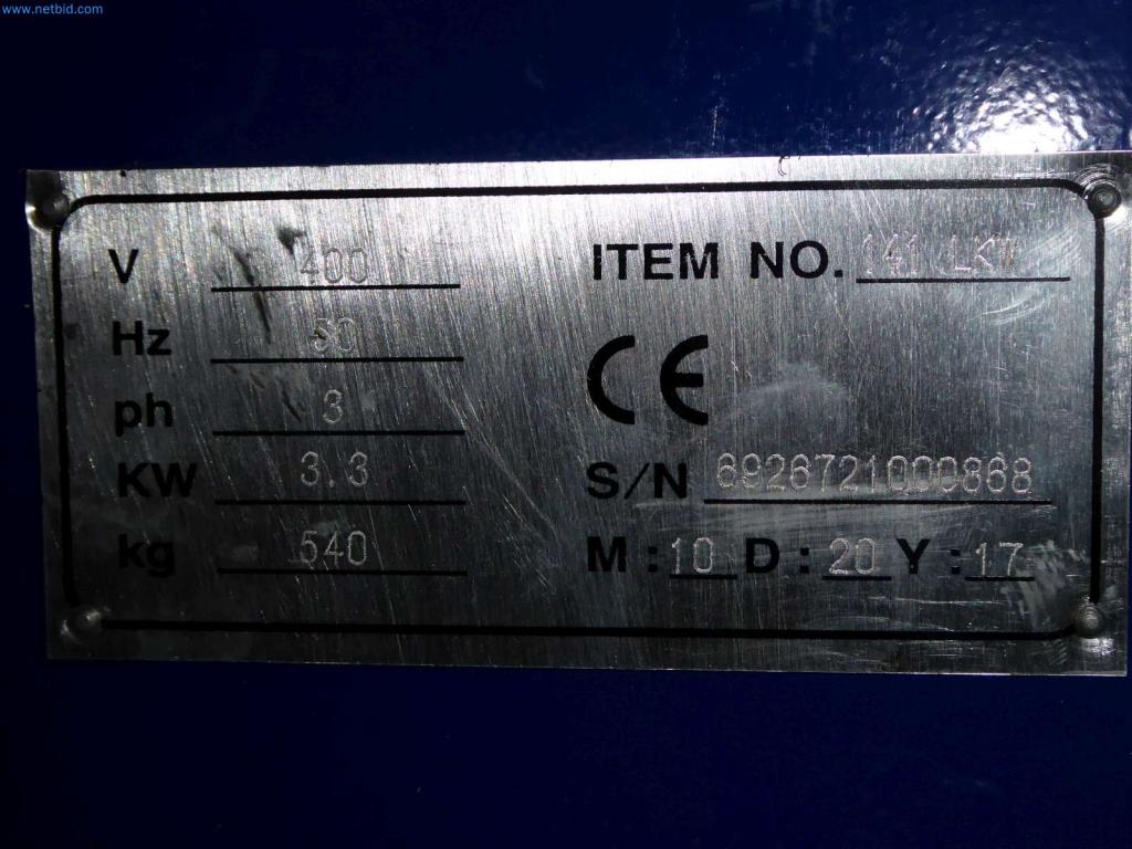 Liquidación de almacén de una empresa de servicios, vehículos, equipos de almacén-3