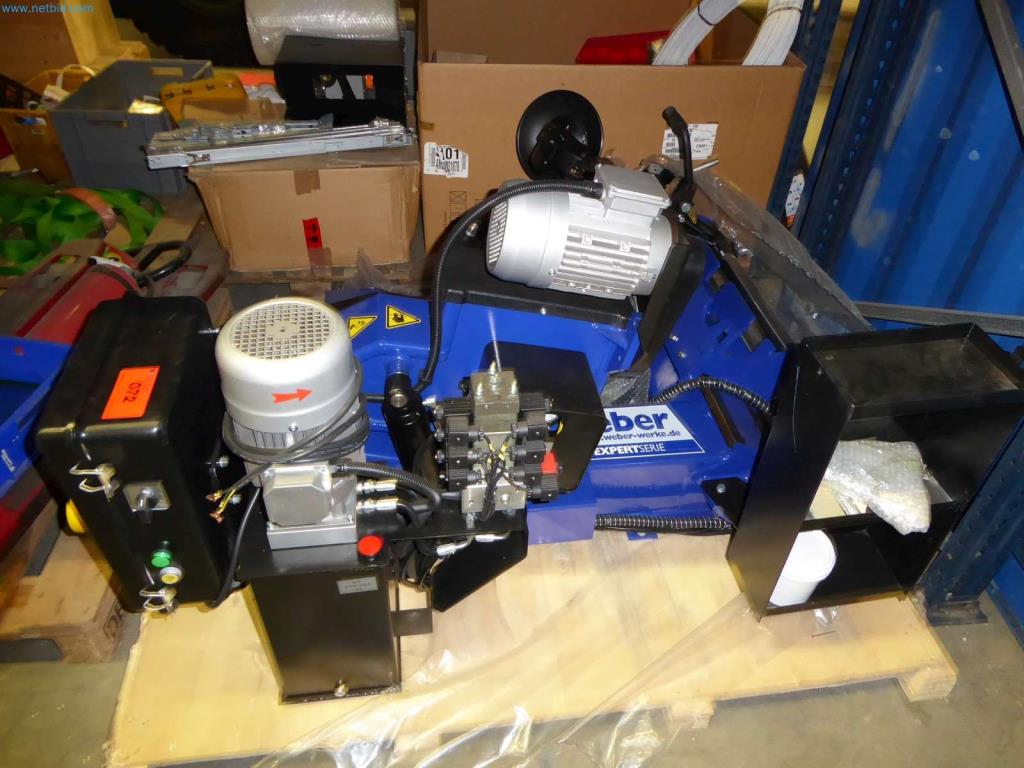 Liquidación de almacén de una empresa de servicios, vehículos, equipos de almacén-4