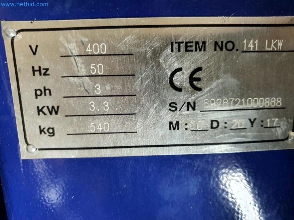 Liquidación de almacén de una empresa de servicios, vehículos, equipos de almacén-9