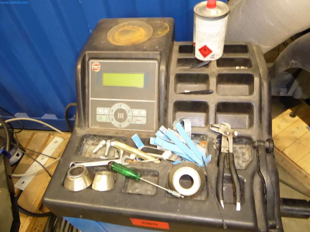 Liquidación de almacén de una empresa de servicios, vehículos, equipos de almacén-5