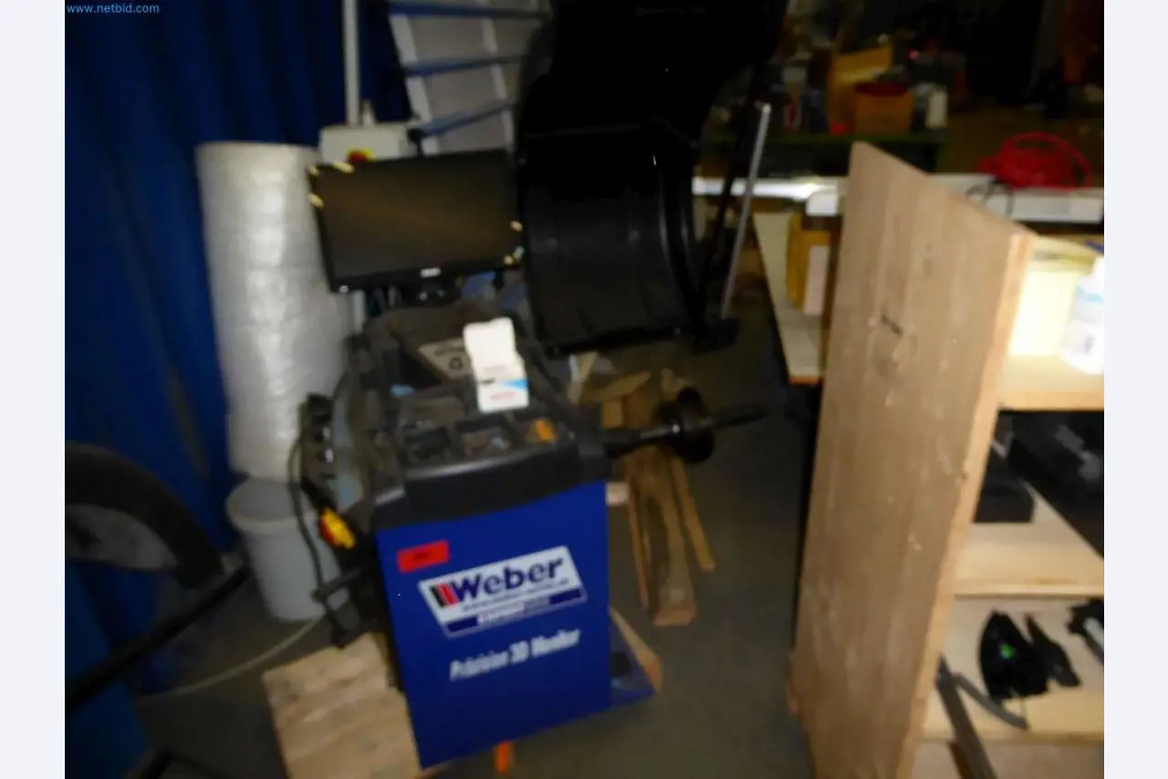 Lagerauflösung eines Dienstleistungsbetriebes, Fahrzeuge, Lagereinrichtung-2