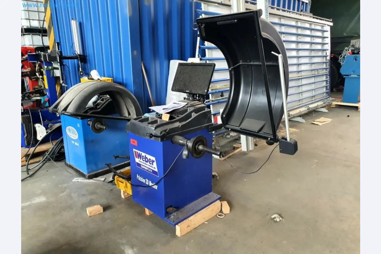 Lagerauflösung eines Dienstleistungsbetriebes, Fahrzeuge, Lagereinrichtung-9