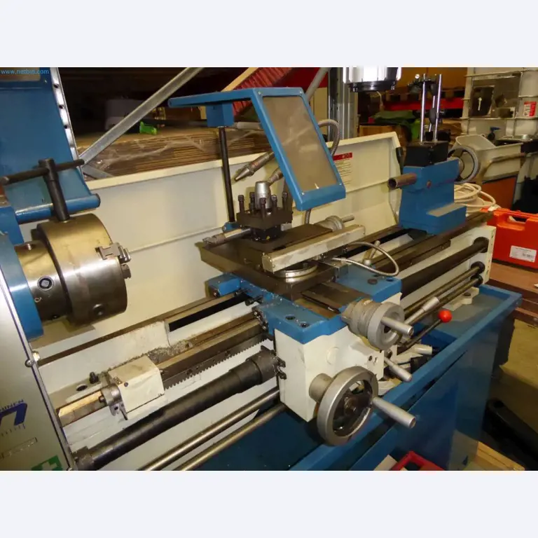 Liquidación de almacén de una empresa de servicios, vehículos, equipos de almacén-6