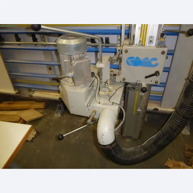 Liquidación de almacén de una empresa de servicios, vehículos, equipos de almacén-4