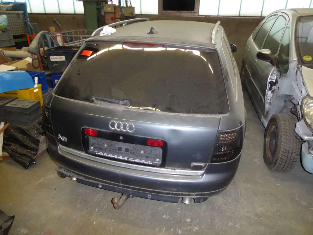 Liquidación de almacén de una empresa de servicios, vehículos, equipos de almacén-6