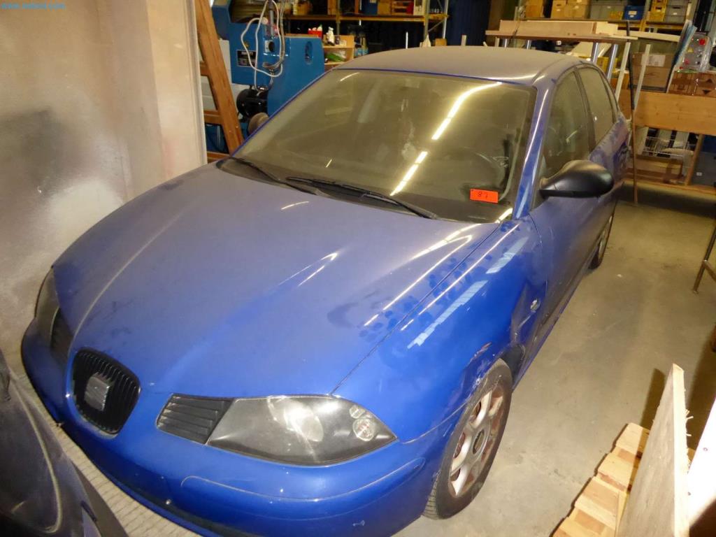 Likvidace skladu společnosti poskytující služby, vozidla, vybavení skladu-3