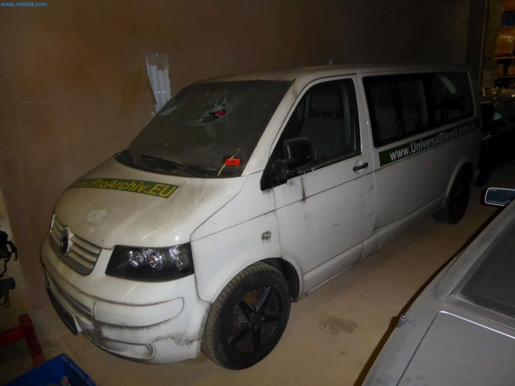 Likvidace skladu společnosti poskytující služby, vozidla, vybavení skladu-9