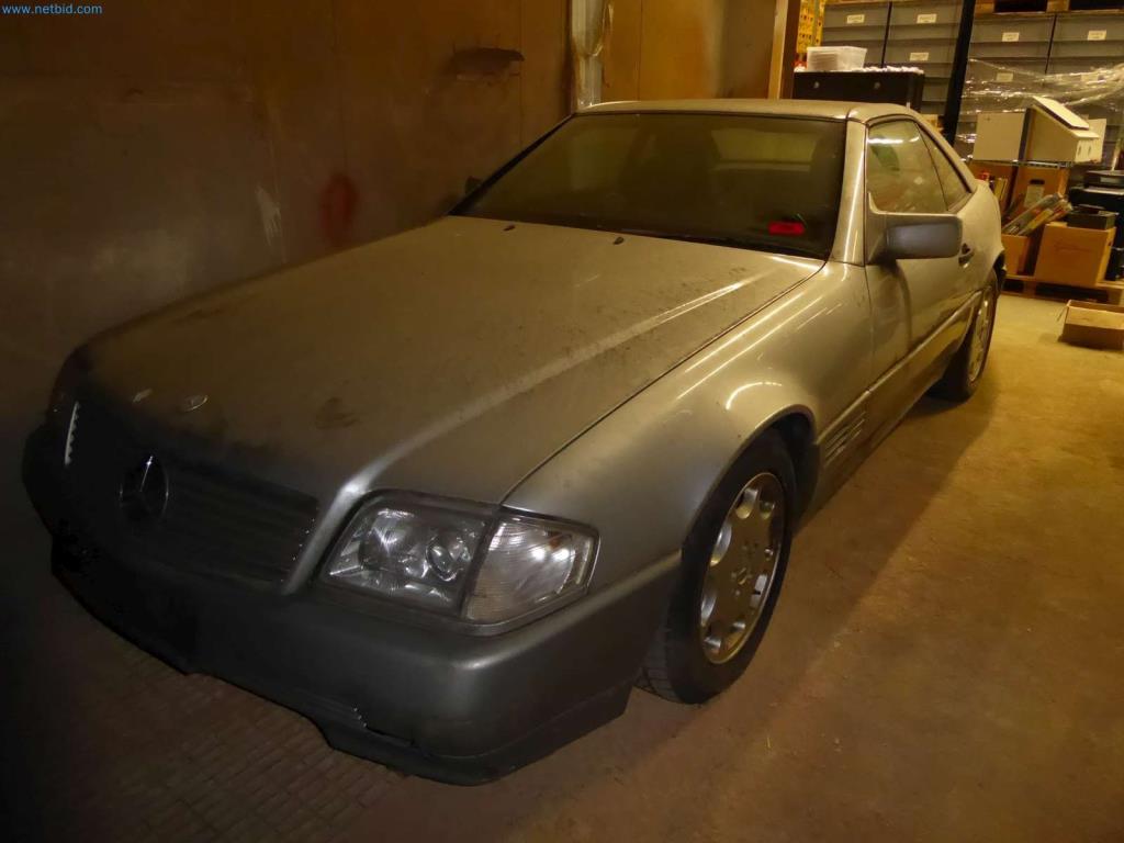 Lagerauflösung eines Dienstleistungsbetriebes, Fahrzeuge, Lagereinrichtung-2