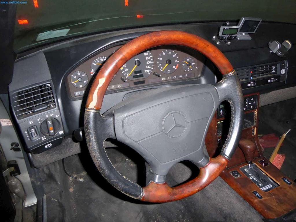 Lagerauflösung eines Dienstleistungsbetriebes, Fahrzeuge, Lagereinrichtung-6