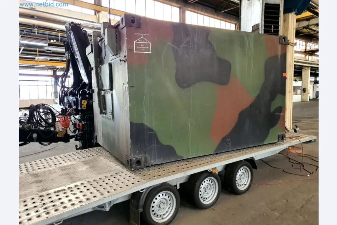 Likwidacja magazynu firmy usługowej, pojazdy, wyposażenie magazynu-10