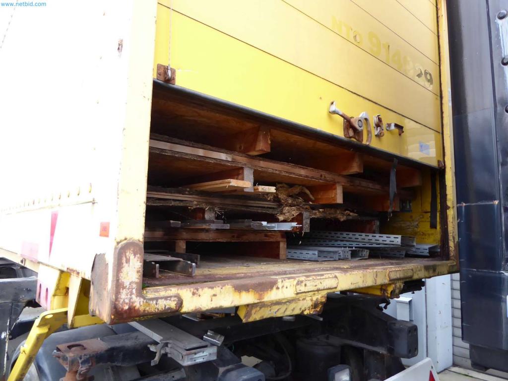 Likvidace skladu společnosti poskytující služby, vozidla, vybavení skladu-3