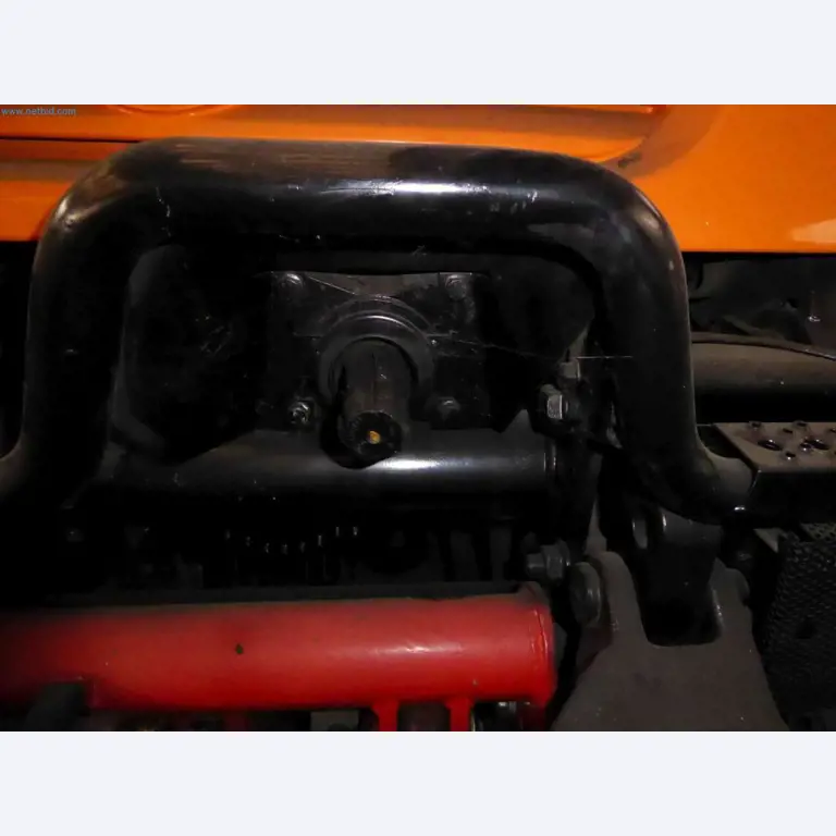 Likwidacja magazynu firmy usługowej, pojazdy, wyposażenie magazynu-7