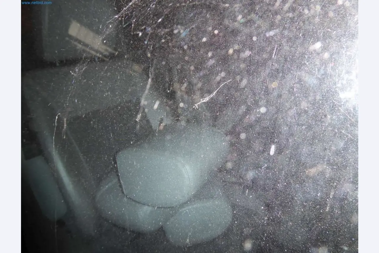 Liquidación de almacén de una empresa de servicios, vehículos, equipos de almacén-5