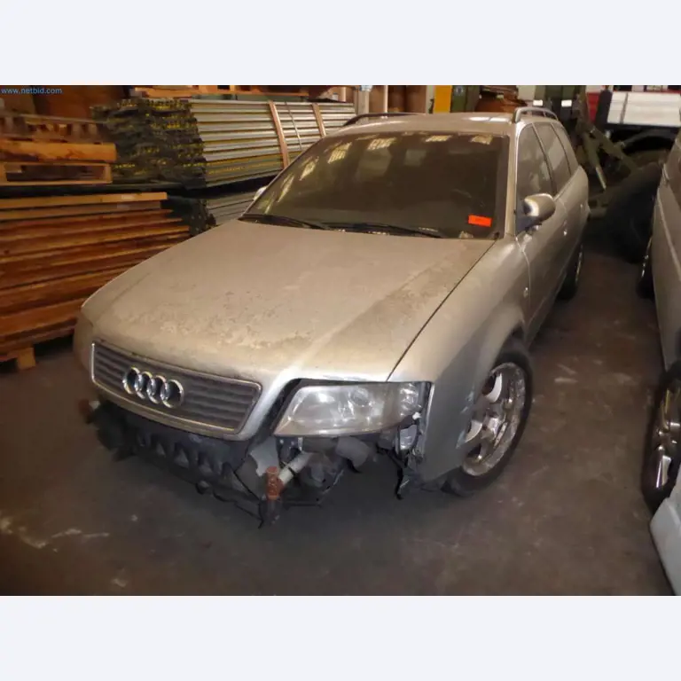 Liquidación de almacén de una empresa de servicios, vehículos, equipos de almacén-6