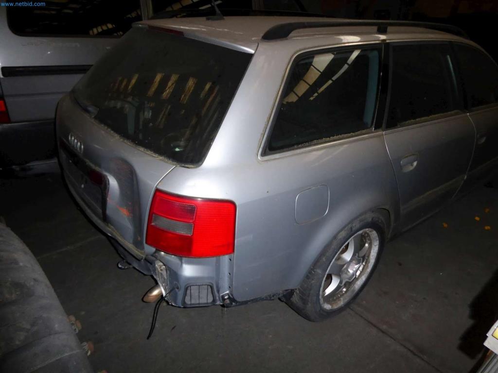 Lagerauflösung eines Dienstleistungsbetriebes, Fahrzeuge, Lagereinrichtung-8