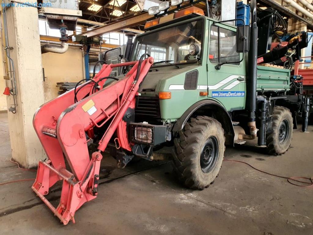 Lagerauflösung eines Dienstleistungsbetriebes, Fahrzeuge, Lagereinrichtung-1