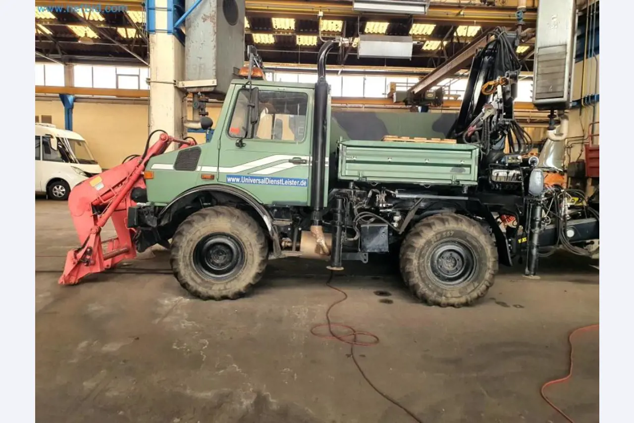 Liquidación de almacén de una empresa de servicios, vehículos, equipos de almacén-2