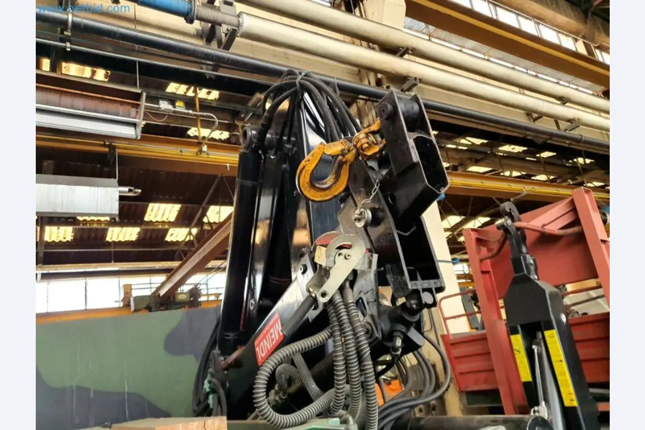 Liquidación de almacén de una empresa de servicios, vehículos, equipos de almacén-14