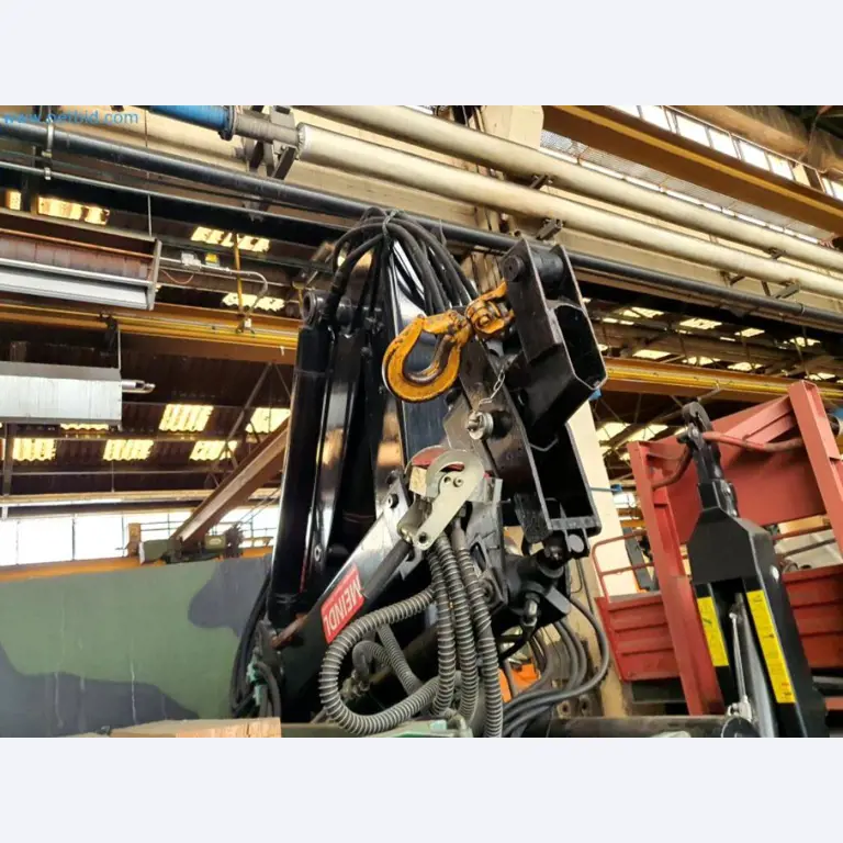 Liquidación de almacén de una empresa de servicios, vehículos, equipos de almacén-14