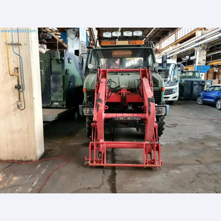 Liquidación de almacén de una empresa de servicios, vehículos, equipos de almacén-22