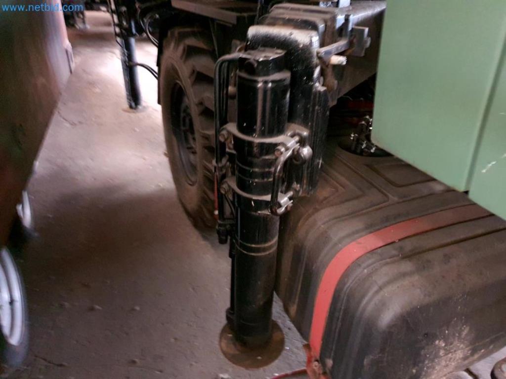 Lagerauflösung eines Dienstleistungsbetriebes, Fahrzeuge, Lagereinrichtung-26