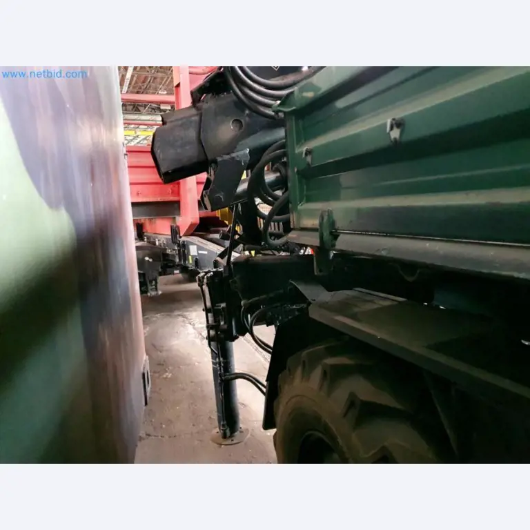 Liquidación de almacén de una empresa de servicios, vehículos, equipos de almacén-27