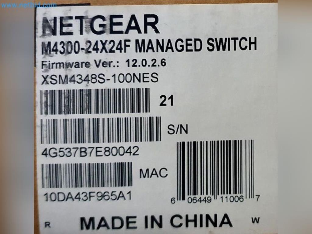 Likwidacja magazynu firmy usługowej, pojazdy, wyposażenie magazynu-4