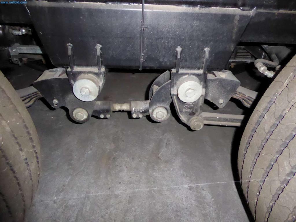 Lagerauflösung eines Dienstleistungsbetriebes, Fahrzeuge, Lagereinrichtung-8