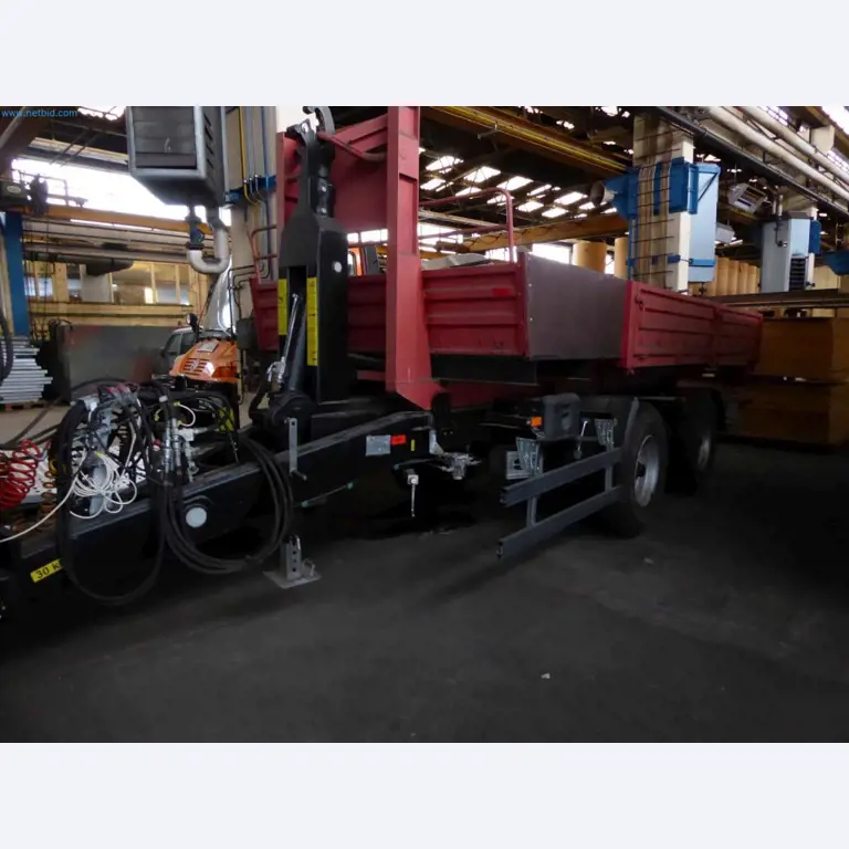 Liquidación de almacén de una empresa de servicios, vehículos, equipos de almacén-1