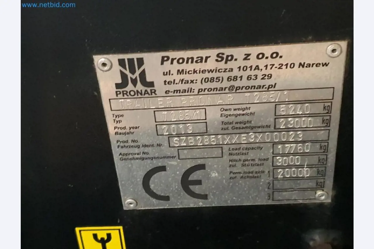 Liquidación de almacén de una empresa de servicios, vehículos, equipos de almacén-19