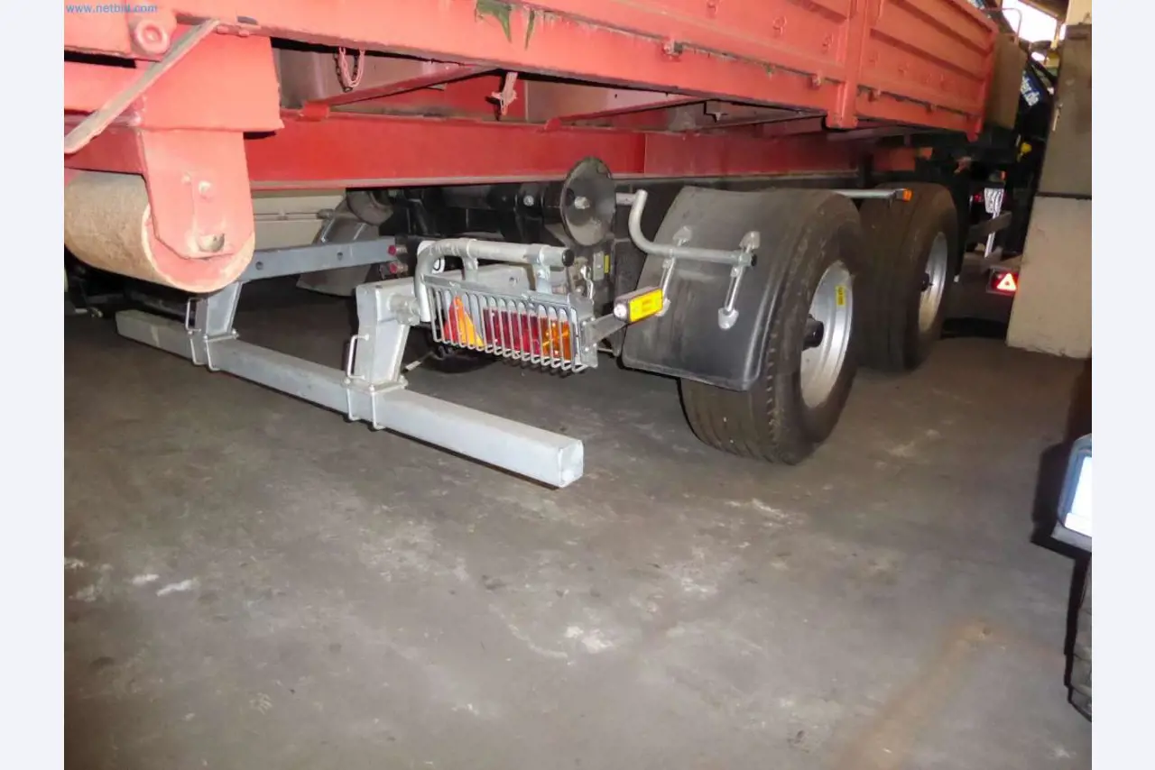 Liquidación de almacén de una empresa de servicios, vehículos, equipos de almacén-5