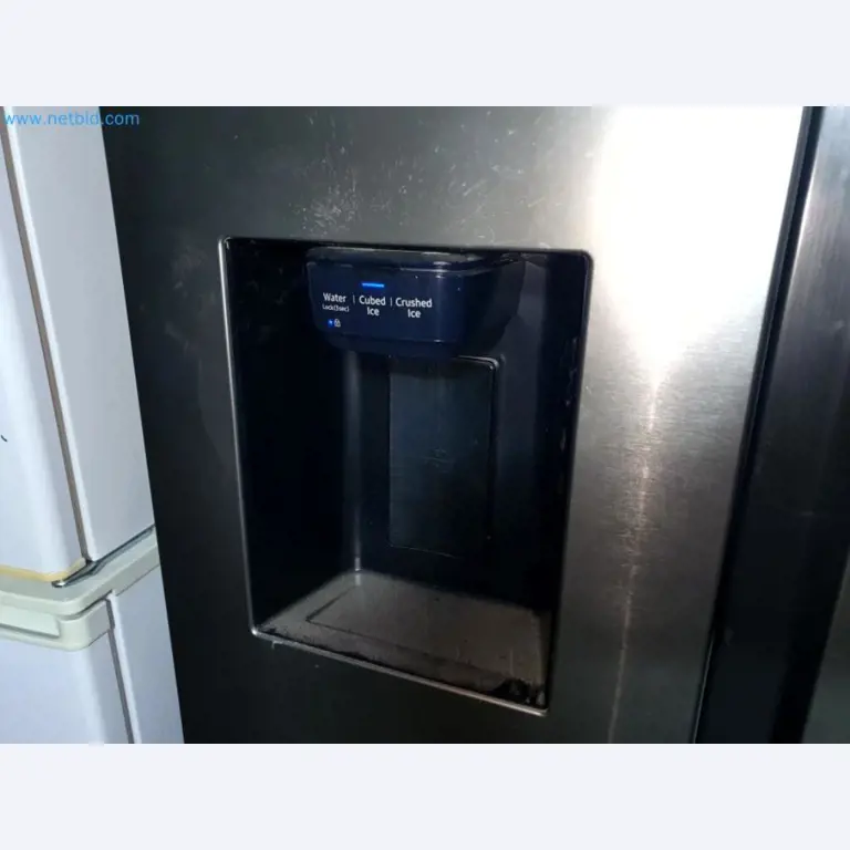 Magazijnliquidatie van een dienstverlenend bedrijf, voertuigen, magazijnuitrusting-6