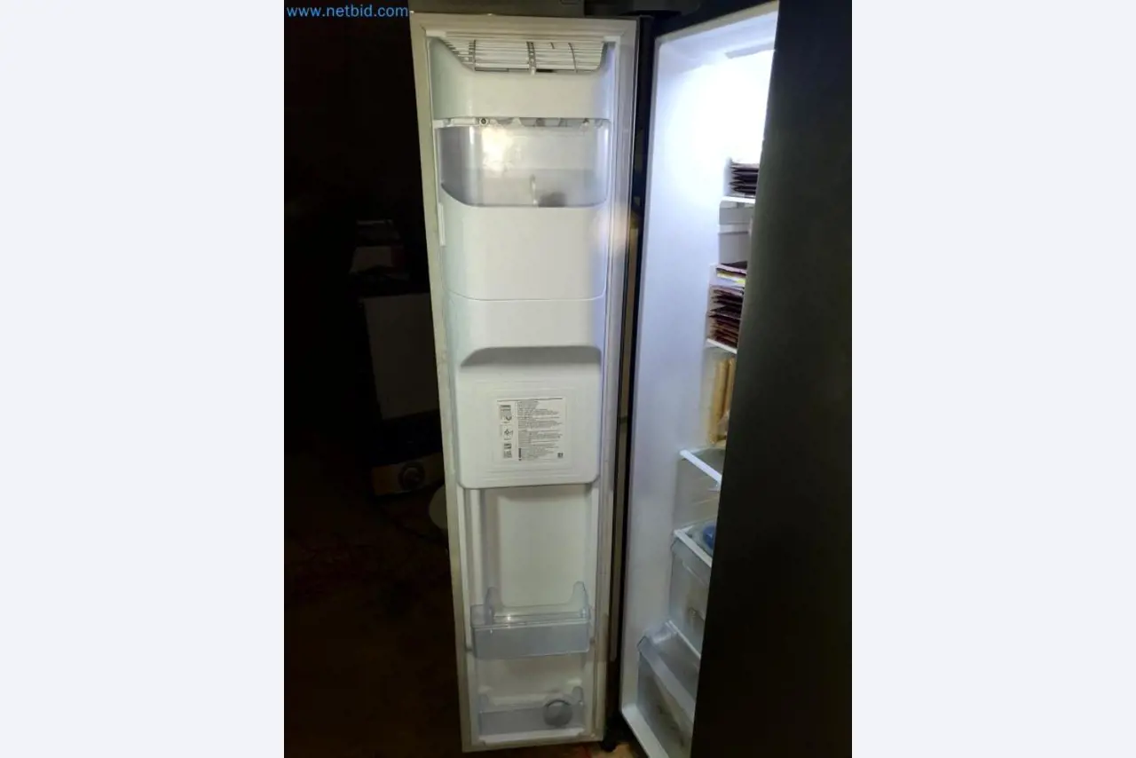 Magazijnliquidatie van een dienstverlenend bedrijf, voertuigen, magazijnuitrusting-7