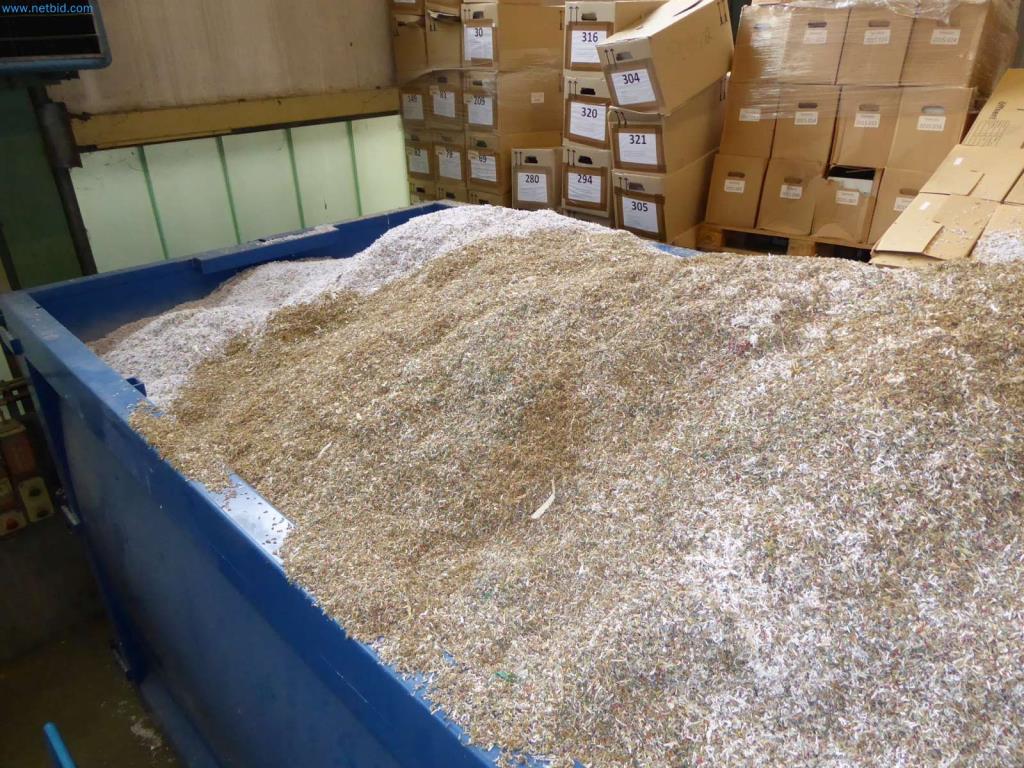 Lagerauflösung eines Dienstleistungsbetriebes, Fahrzeuge, Lagereinrichtung-3