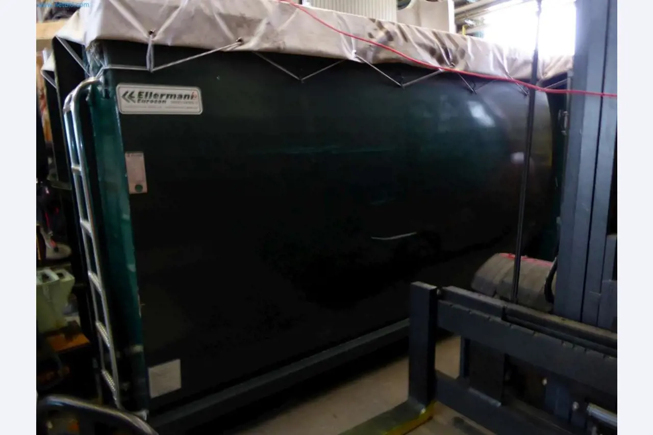 Magazijnliquidatie van een dienstverlenend bedrijf, voertuigen, magazijnuitrusting-3