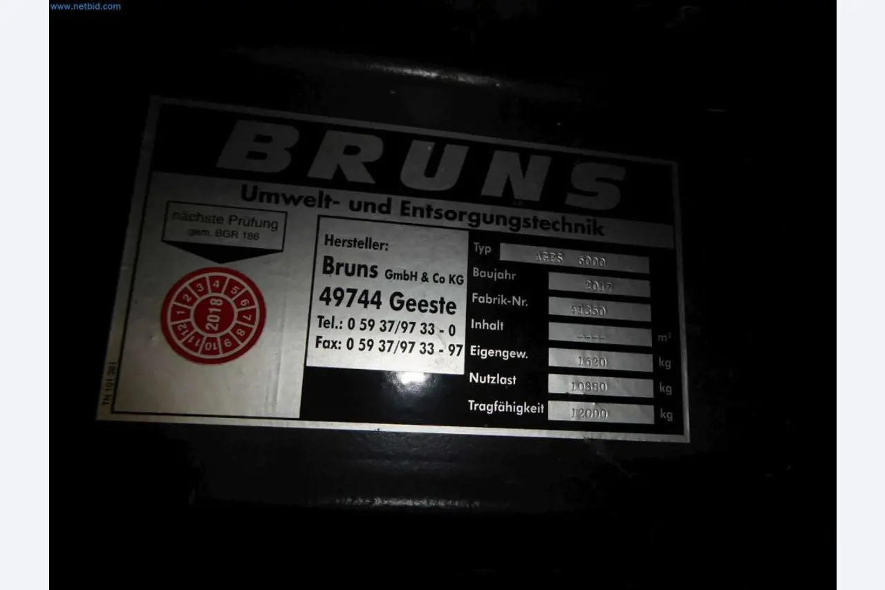 Lagerauflösung eines Dienstleistungsbetriebes, Fahrzeuge, Lagereinrichtung-5