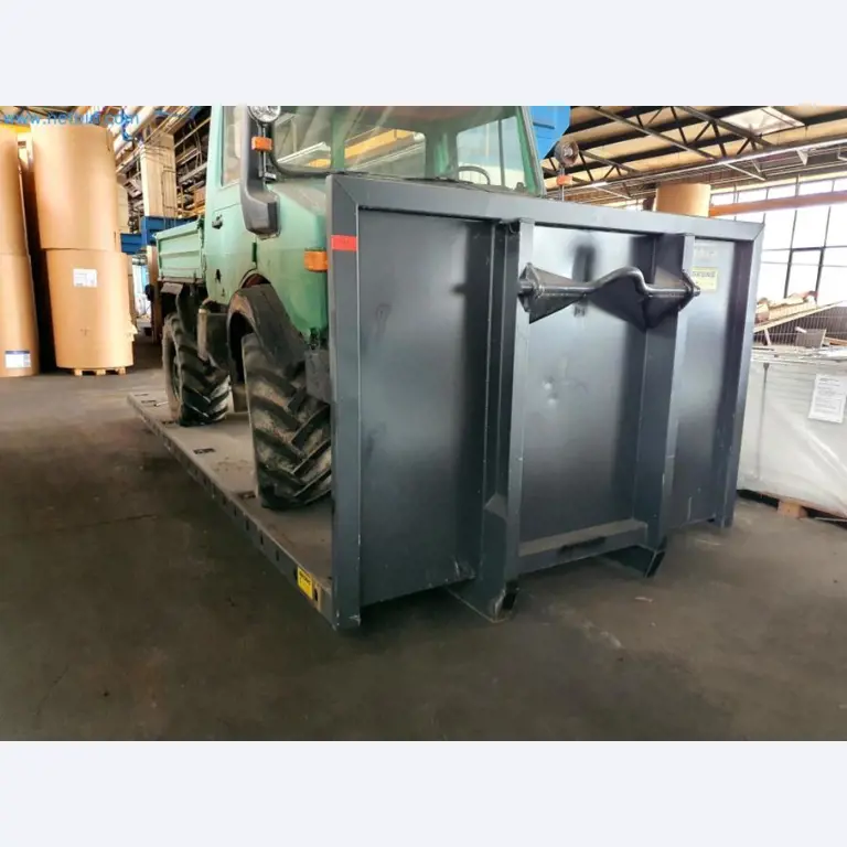 Lagerauflösung eines Dienstleistungsbetriebes, Fahrzeuge, Lagereinrichtung-1