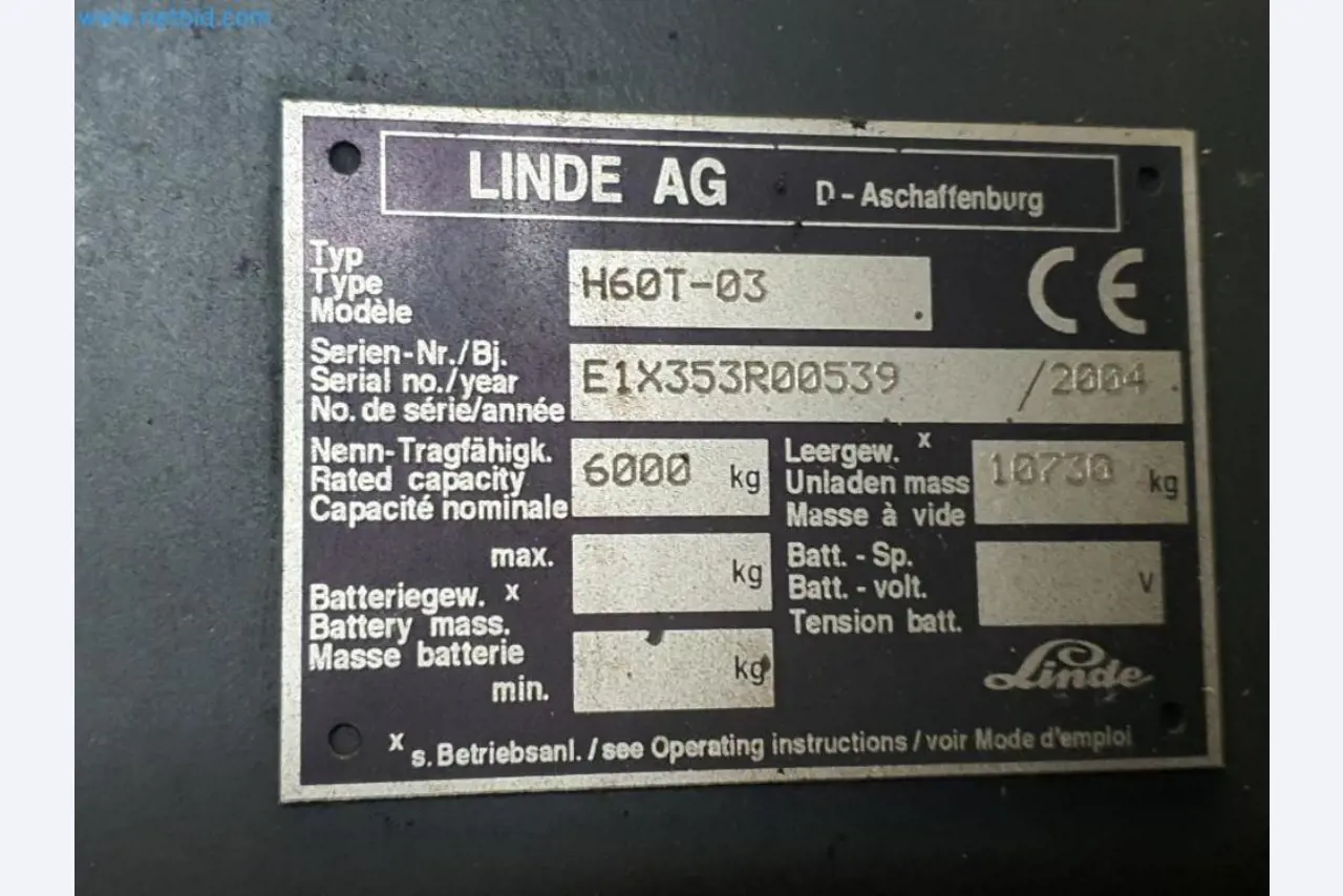 Liquidación de almacén de una empresa de servicios, vehículos, equipos de almacén-17