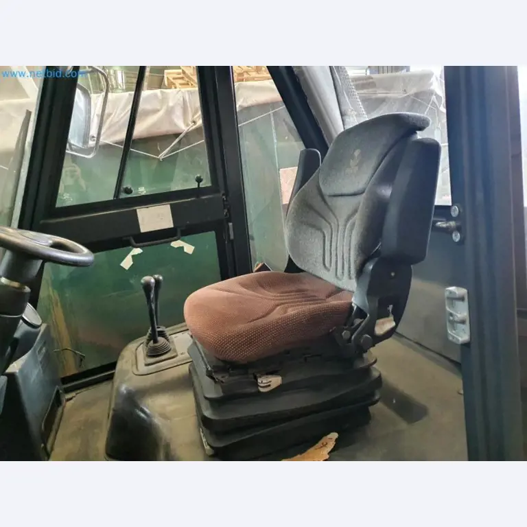 Liquidación de almacén de una empresa de servicios, vehículos, equipos de almacén-20