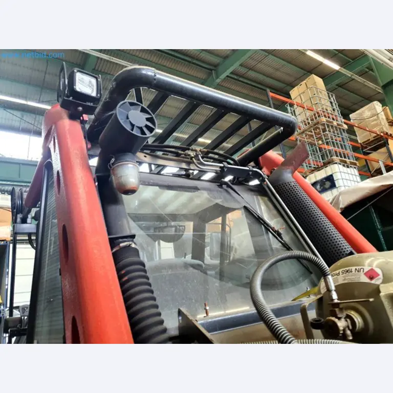 Liquidación de almacén de una empresa de servicios, vehículos, equipos de almacén-27