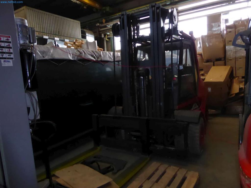 Liquidación de almacén de una empresa de servicios, vehículos, equipos de almacén-3