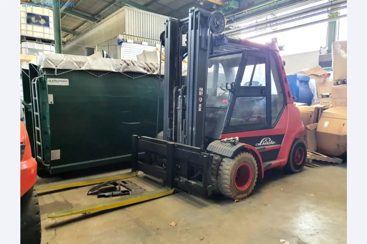 Liquidación de almacén de una empresa de servicios, vehículos, equipos de almacén-1