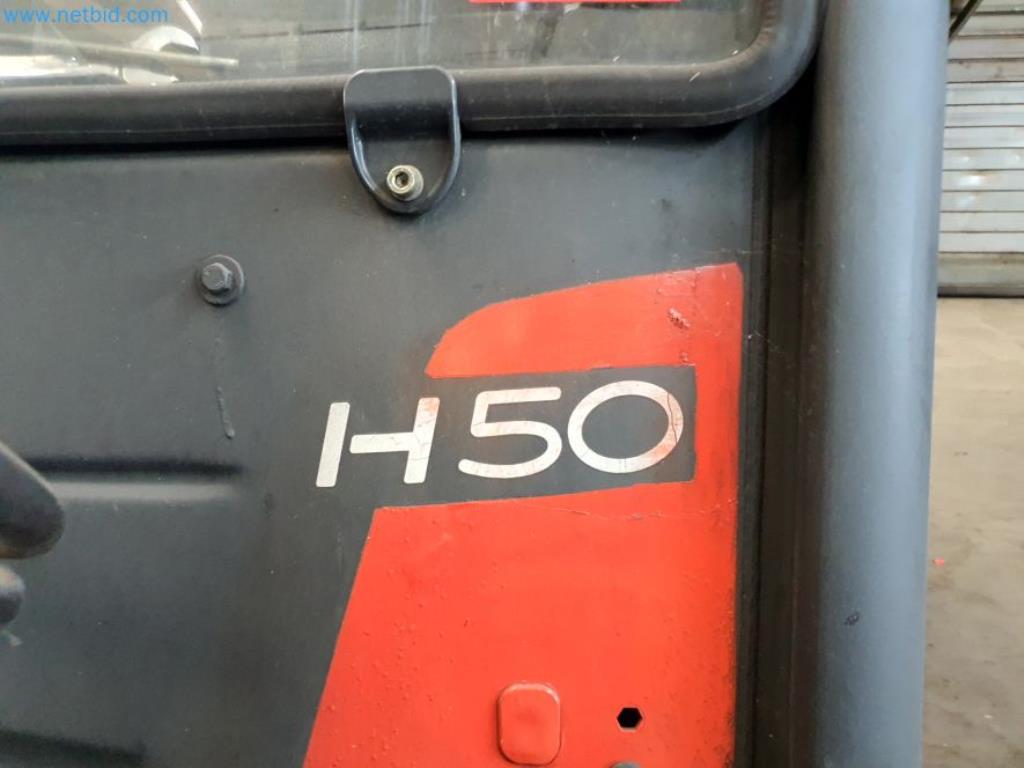 Likwidacja magazynu firmy usługowej, pojazdy, wyposażenie magazynu-10