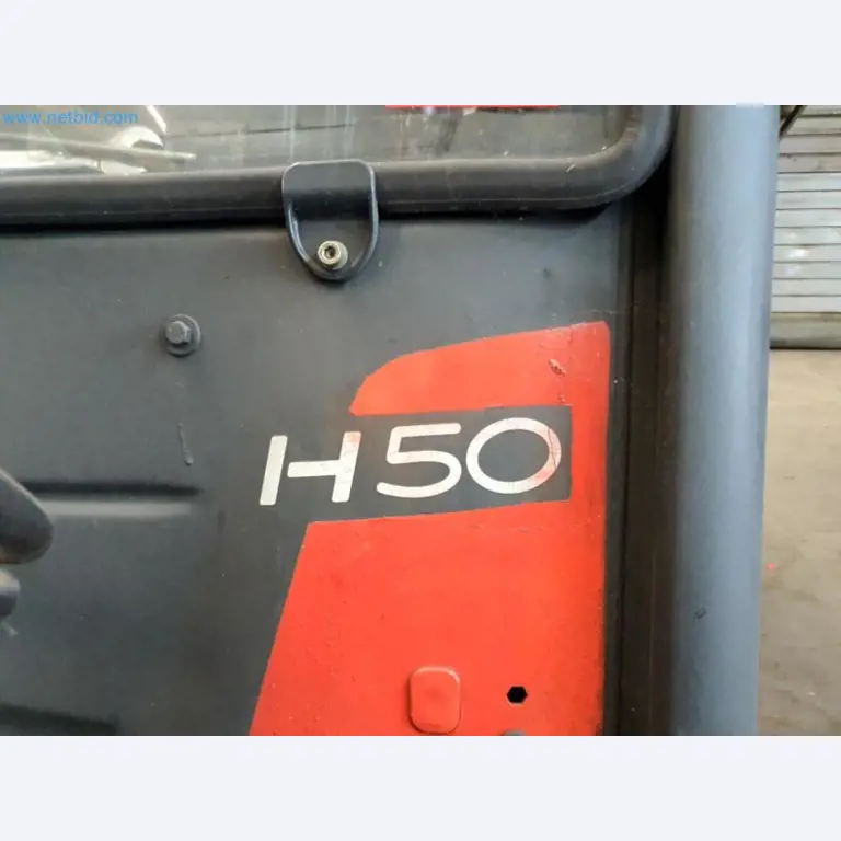 Liquidación de almacén de una empresa de servicios, vehículos, equipos de almacén-10