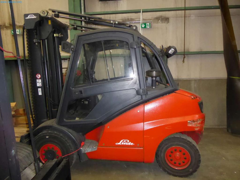 Likwidacja magazynu firmy usługowej, pojazdy, wyposażenie magazynu-1