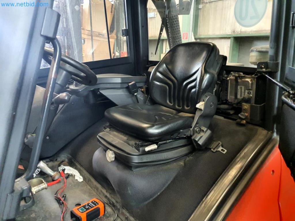 Likwidacja magazynu firmy usługowej, pojazdy, wyposażenie magazynu-20