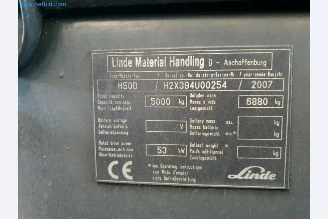 Liquidación de almacén de una empresa de servicios, vehículos, equipos de almacén-9