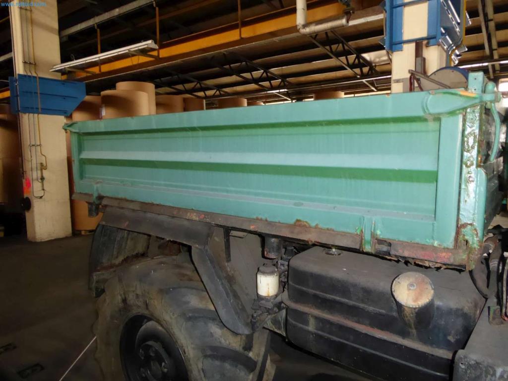 Liquidación de almacén de una empresa de servicios, vehículos, equipos de almacén-16