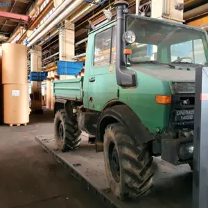 Camión Mercedes-Benz Unimog 1400